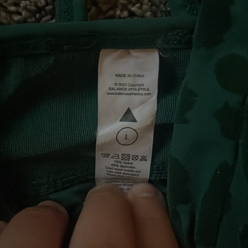 Balance Athletica The Lux Form Bra - Panther Forest - Picture 3 of 5